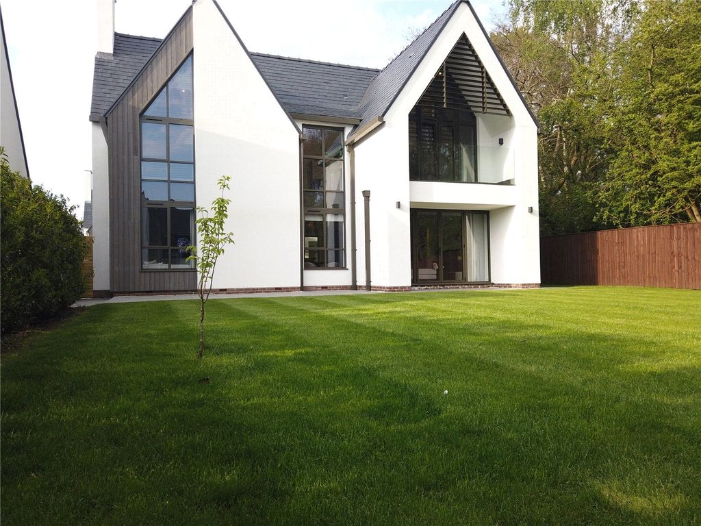Additional image 12 of 4 bed detached house to rentLowood Place, Wilmslow, Cheshire SK9