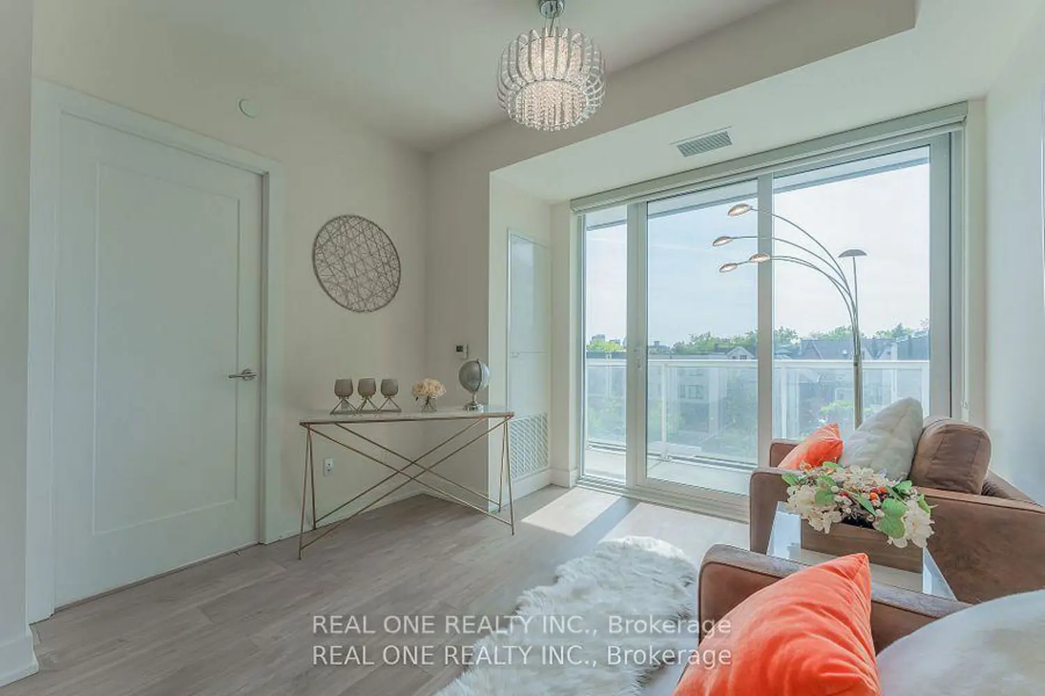 Additional image 2 of 80 Vanauley Street 303