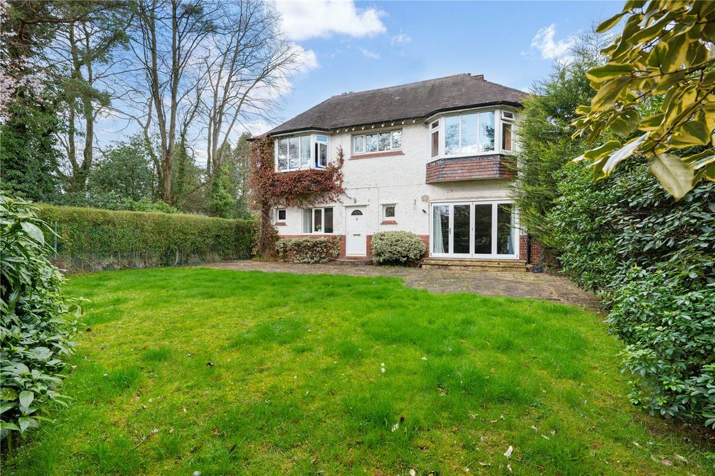 Additional image 2 of 2 bed flat to rentAdlington Road, Wilmslow, Cheshire SK9