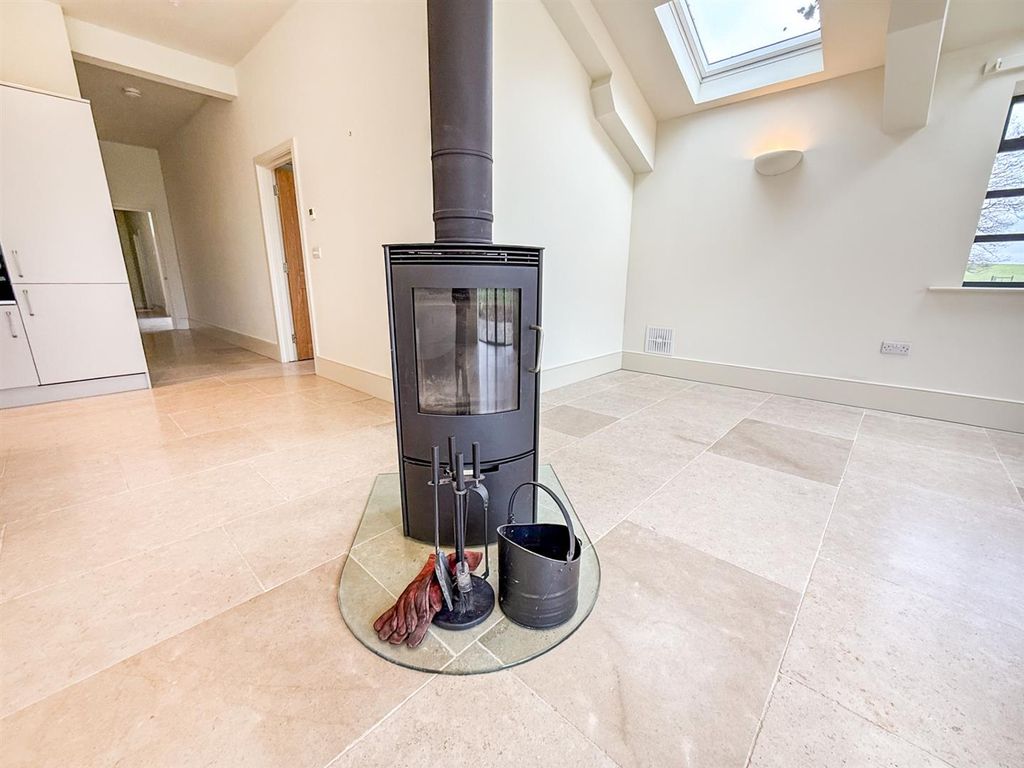 Additional image 6 of 5 bed detached bungalow to rentWhittington, Oswestry SY11
