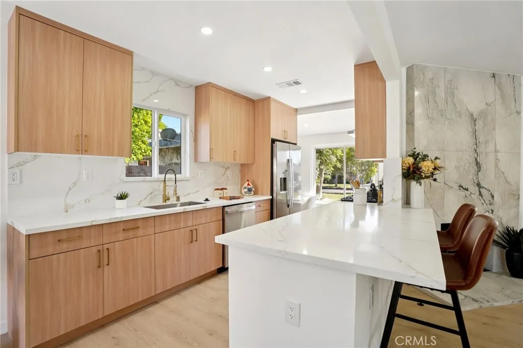 Additional image 52 of 13907 Wyandotte Street, Van Nuys, CA 91405