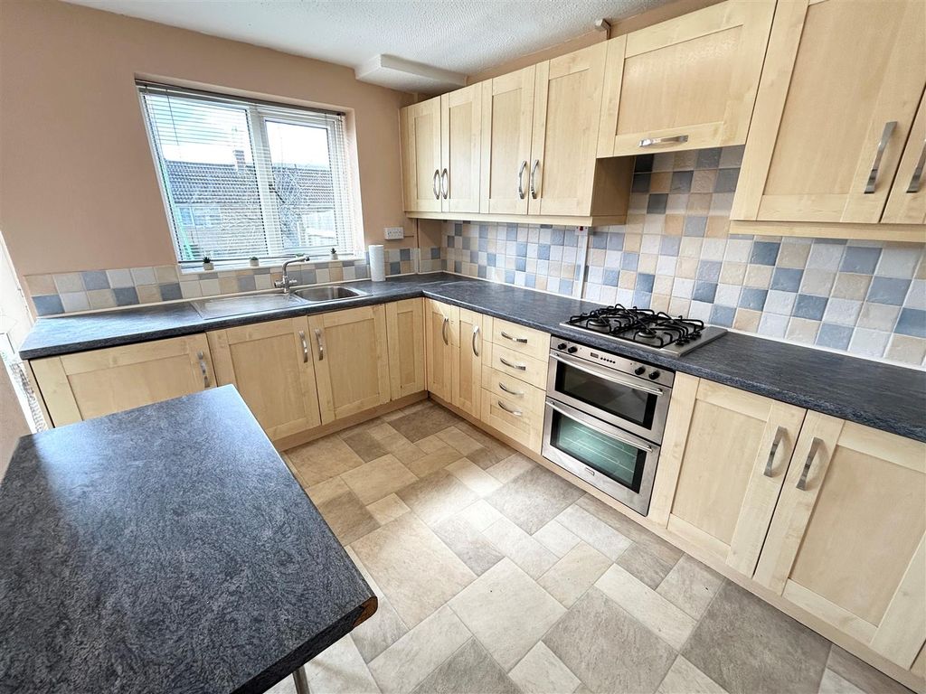 Additional image 5 of 2 bed terraced house to rentHazel Walk, Croesyceiliog, Cwmbran NP44