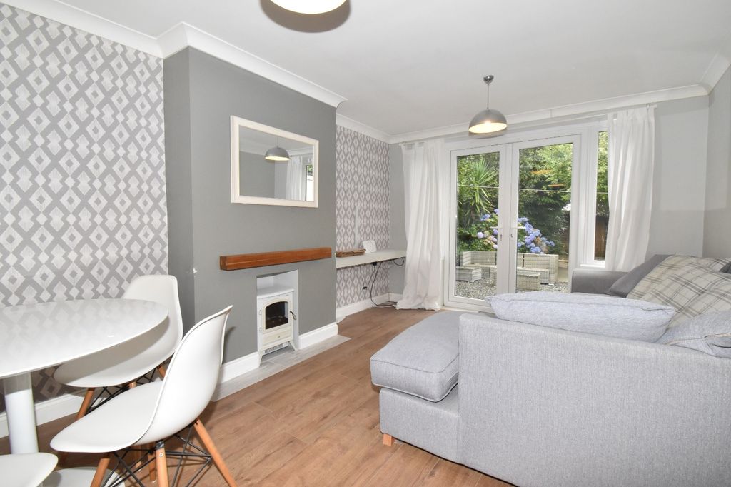 Additional image 2 of 3 bed detached house to rentTrewarton Road, Penryn TR10