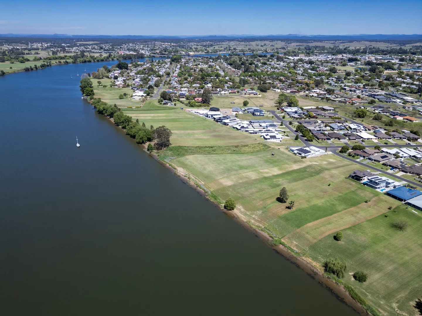 Additional image 10 of 6 Mark Close, Grafton NSW 2460