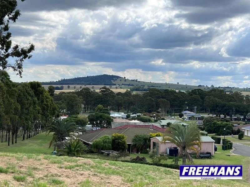 80 Banksia Drive, Kingaroy QLD 4610