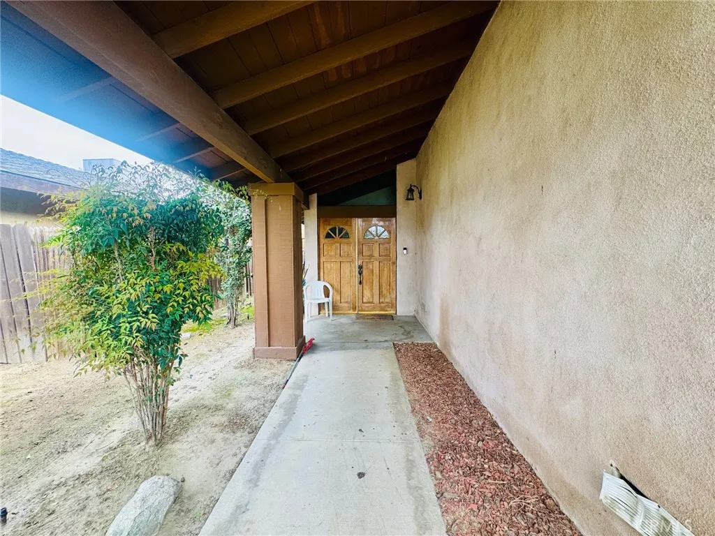 Additional image 5 of 4300 Garnsey Ln, Bakersfield, CA 93309