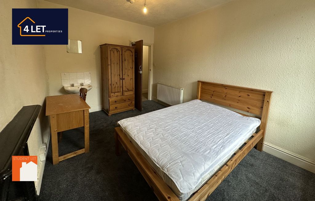 Additional image 7 of 3 bed flat to rentFlat 2, Cliff Terrace, Aberystwyth SY23