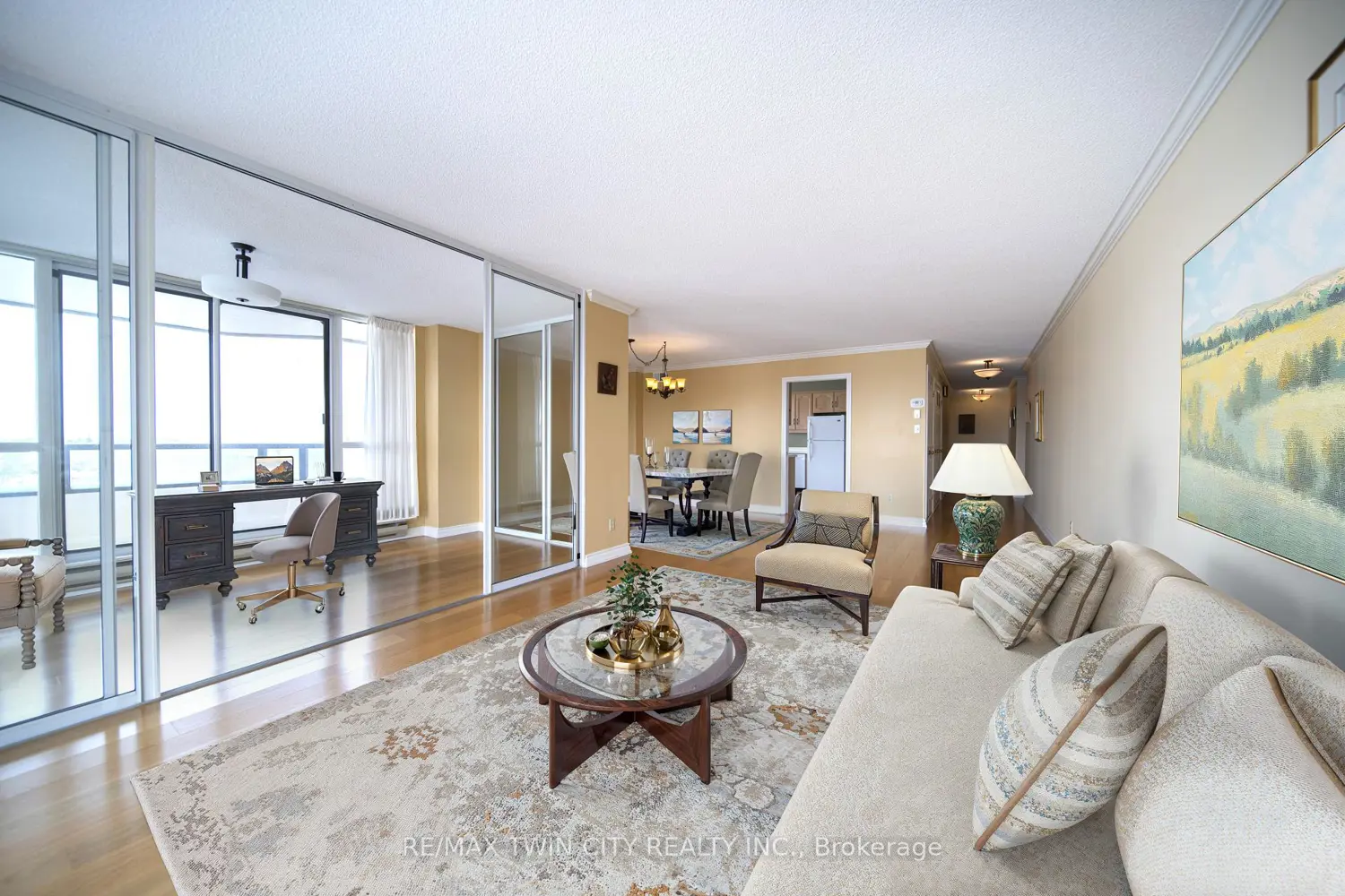 Additional image 6 of 2 Lancaster Street 504