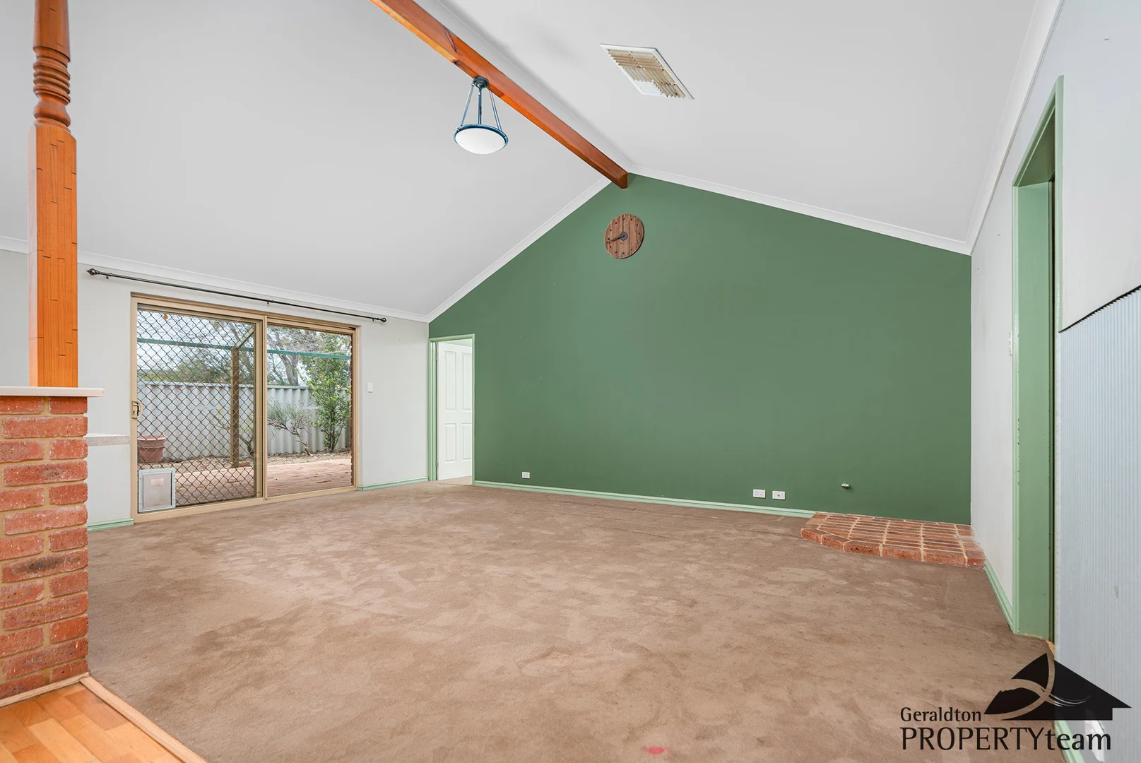 Additional image 3 of 2 Cedar Crescent, Strathalbyn WA 6530
