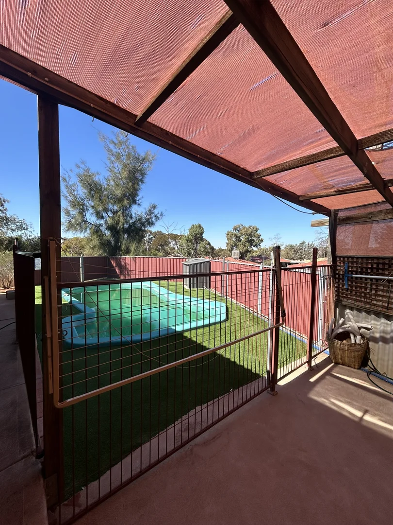 Additional image 24 of 6 Anna Ct, Roxby Downs SA 5725