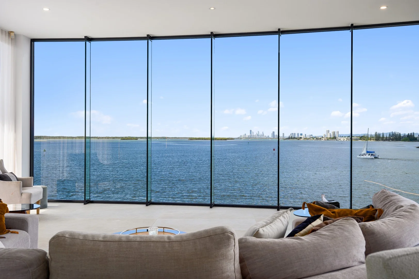 21 King Arthurs Court, Sovereign Islands QLD 4216