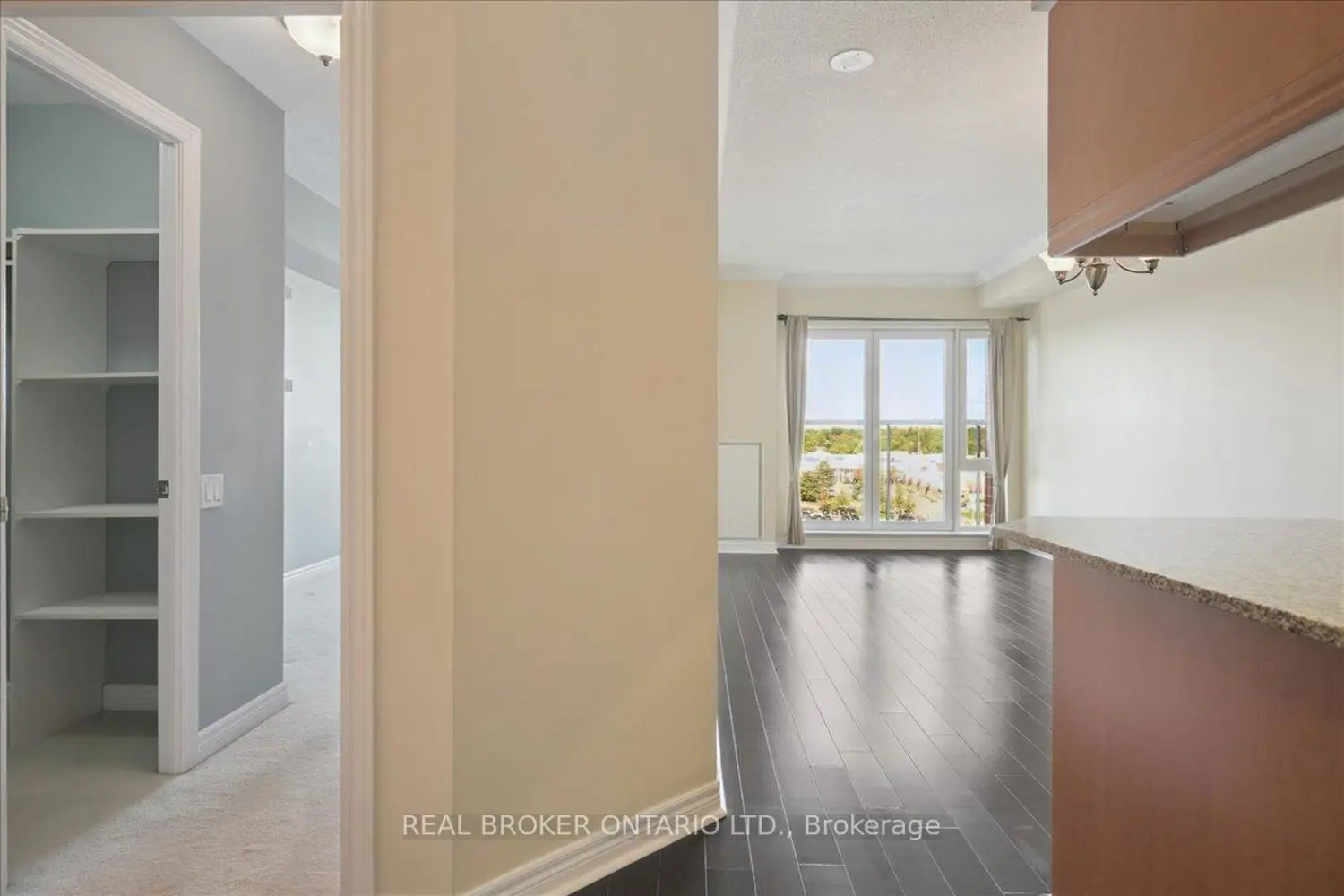 Additional image 8 of 40 Old Mill Road 804