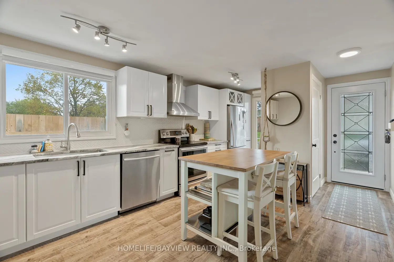 Additional image 2 of 333 Preston Parkway