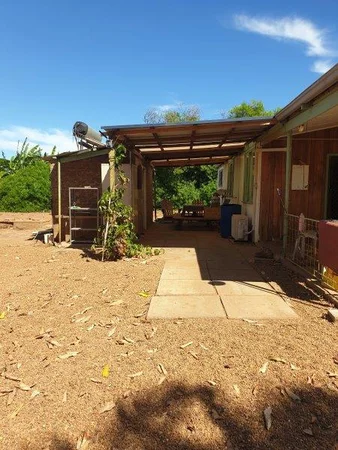 Additional image 8 of 656 South River Road, Carnarvon WA 6701