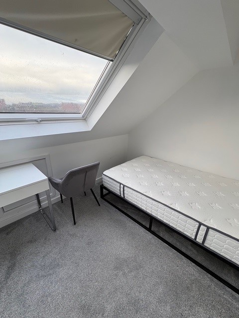 Additional image 20 of 4 Bed Semi-Detached House, Weare Court, BS1, N1 7GU