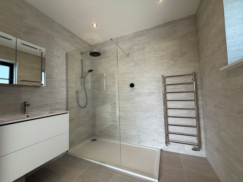 Additional image 18 of 5 bed detached house to rentOld Rydon Lane, Exeter EX2