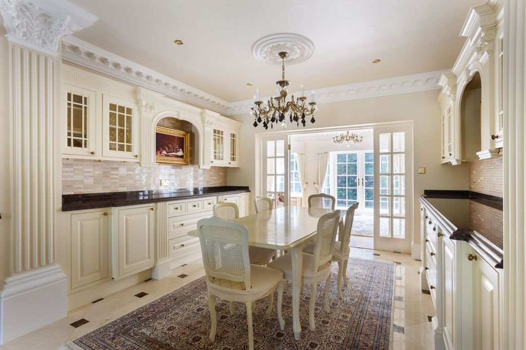 Additional image 4 of 6 bed detached house to rentSt. Leonards Hill, Windsor SL4