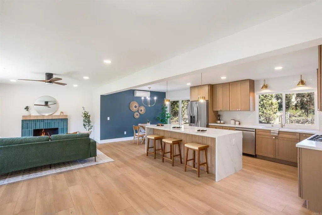 Additional image 5 of 3810 sierra Morena ave, Carlsbad, CA 92010