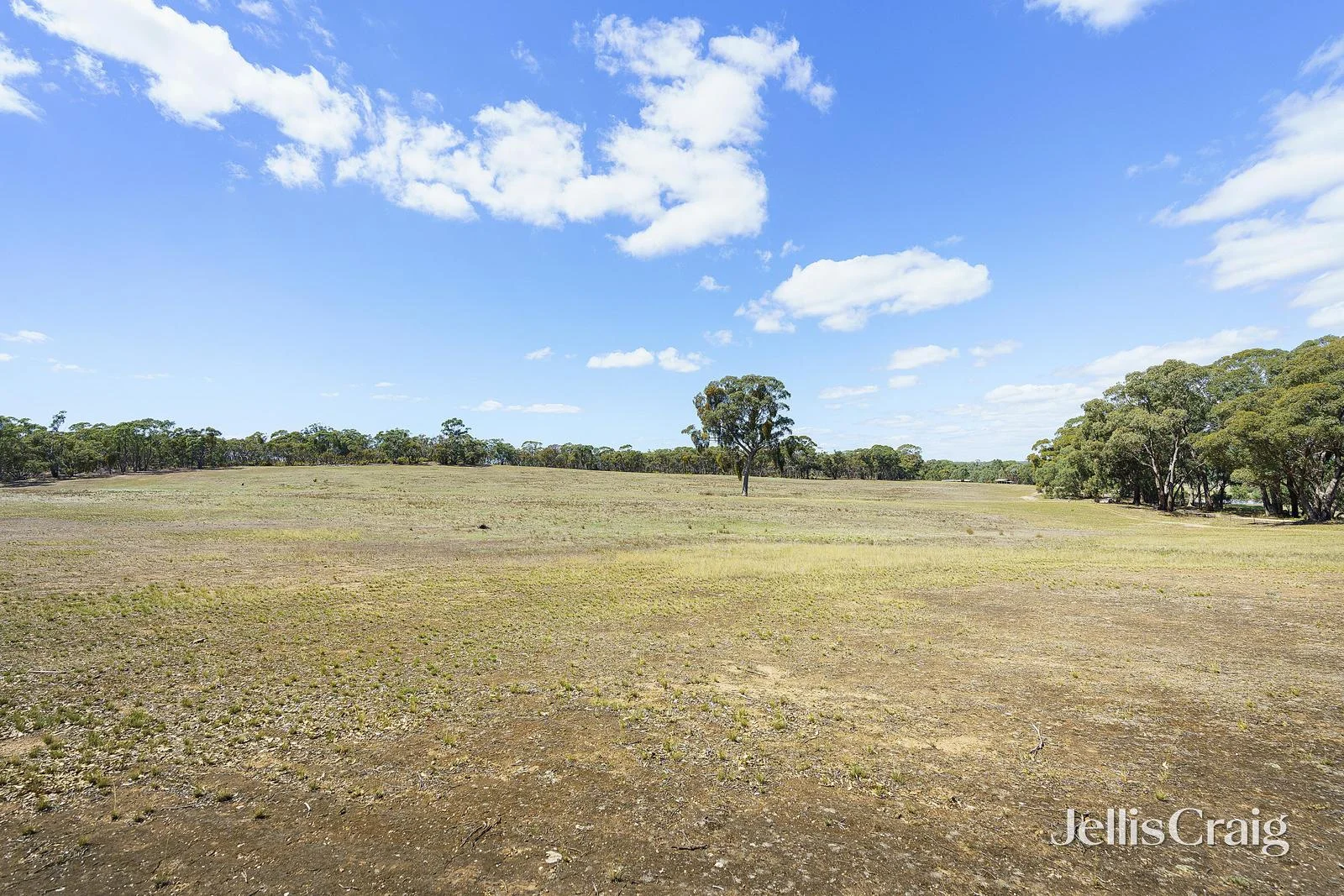 Additional image 25 of 64 Sells Lane, Maldon VIC 3463