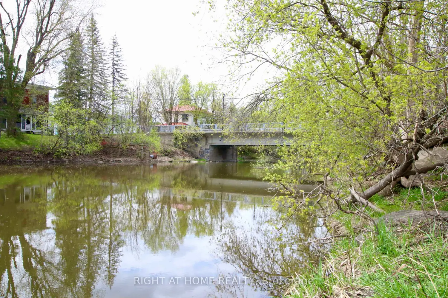 Additional image 18 of 97 Mill Street 1C