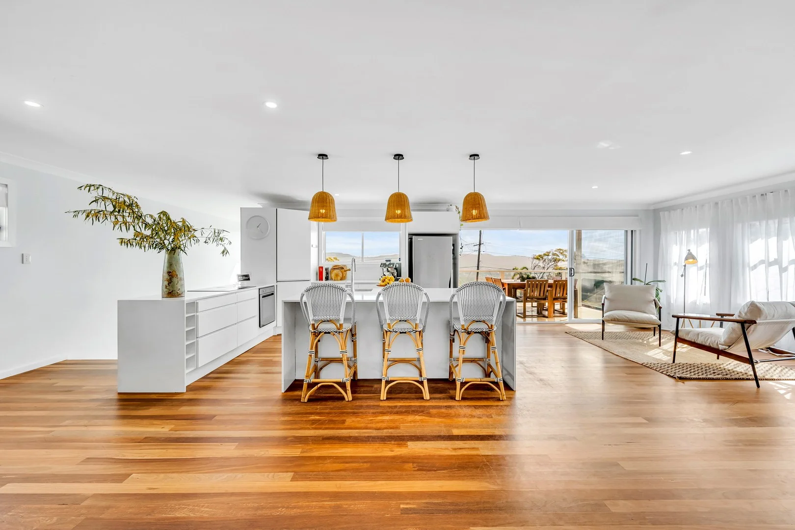 34 Masefield Avenue, Bateau Bay NSW 2261