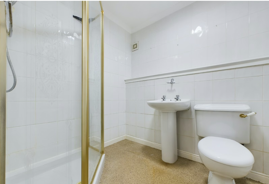 Additional image 5 of 1 bed flat to rentDunlop Street, Strathaven ML10