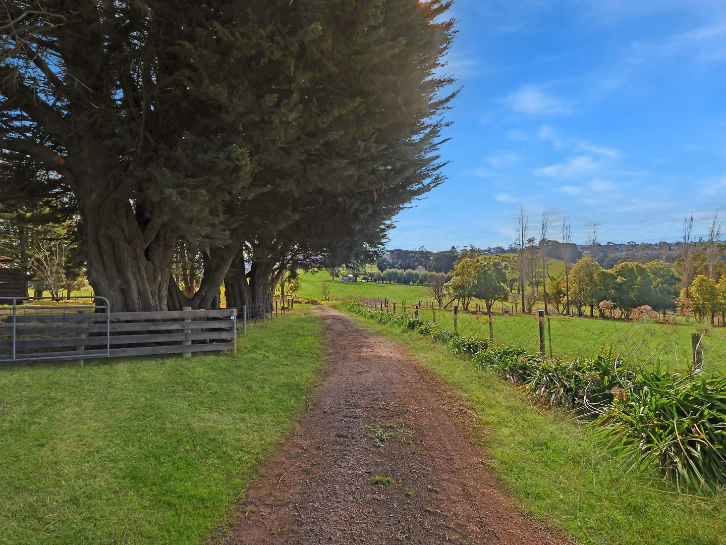 Additional image 24 of 10 Greenshields Road, Drouin VIC 3818