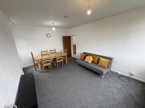Molyneux Court, Liverpool L14
