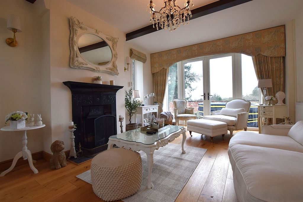 Additional image 2 of 3 bed detached house to rentAndertons Lane, Henbury, Macclesfield SK10