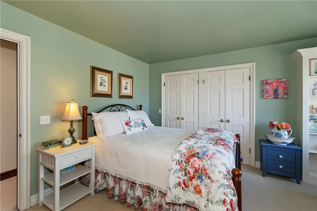 Additional image 107 of 26071 Walnut Hills Dr, Lake Arrowhead, CA 92352