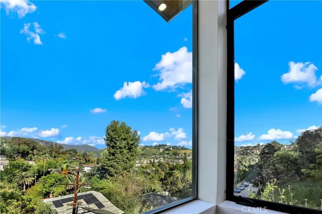 Additional image 28 of 3949 Glenalbyn Drive, Los Angeles, CA 90065