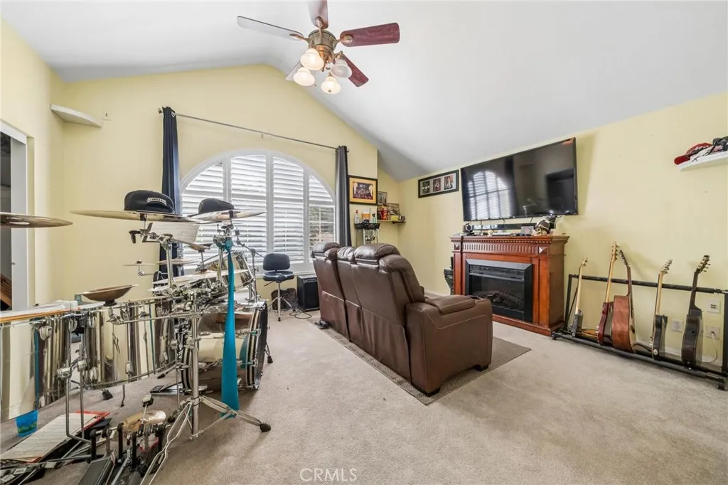 Additional image 77 of 21955 Jeffers Lane, Saugus, CA 91350