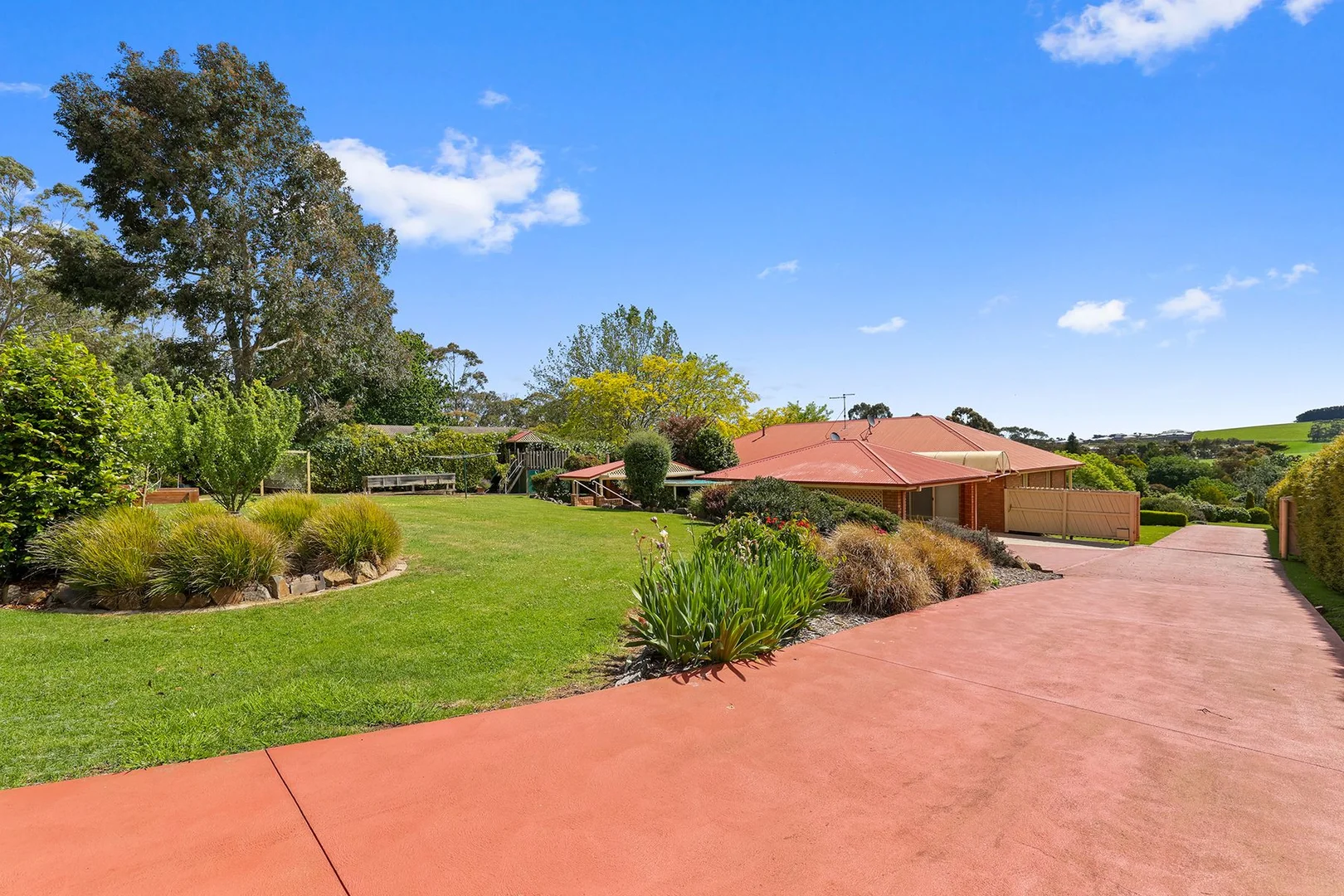 Additional image 27 of 16 Canawindi Drive, Warragul VIC 3820