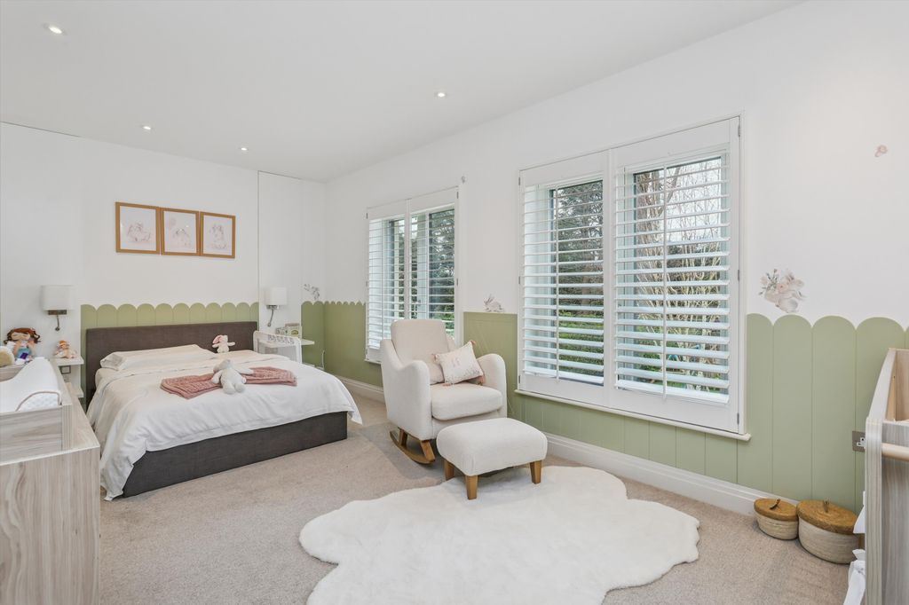 Additional image 12 of 6 bed detached house to rentFairbourne, Cobham, Surrey KT11