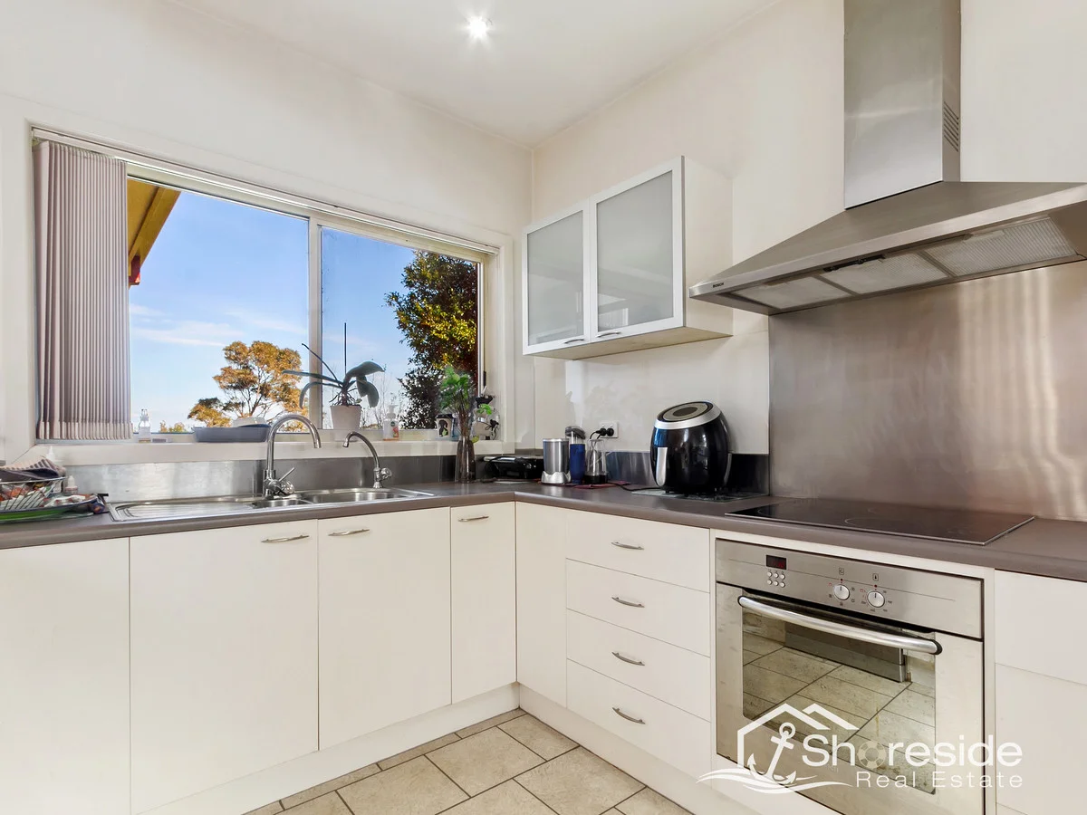 Additional image 4 of 27A McRae Street, Lakes Entrance VIC 3909