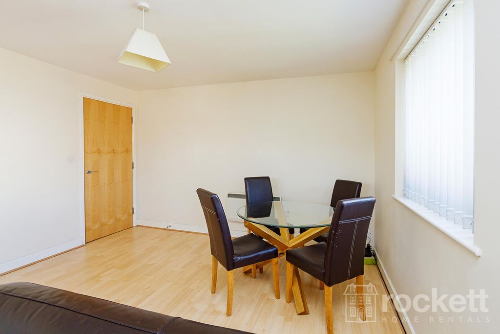 Additional image 26 of 2 bed flat to rentWindsor Court, No. 1 London Road, Newcastle Under Lyme, Staffordshire ST5