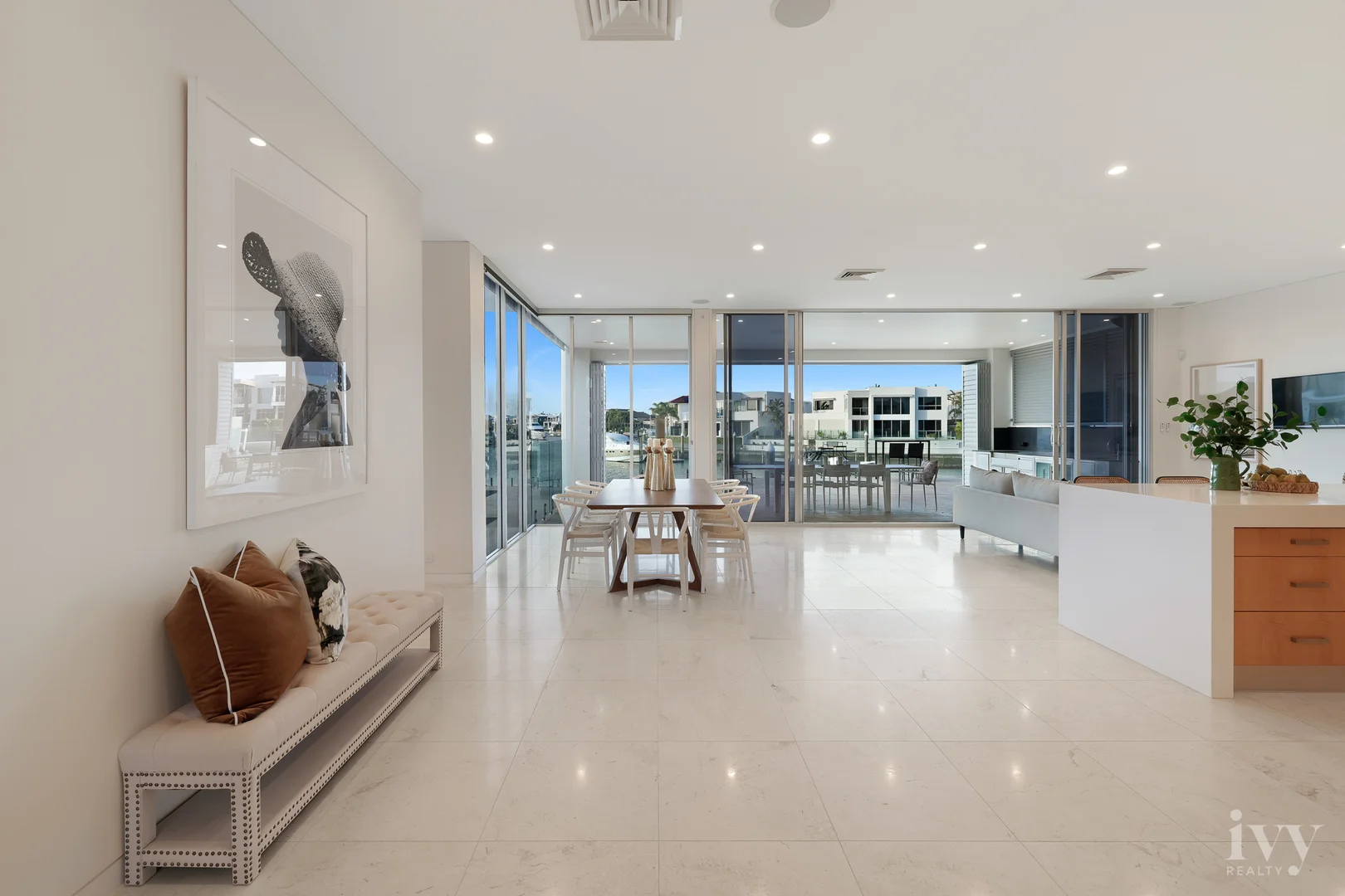 Additional image 4 of 8 King Charles Drive, Sovereign Islands QLD 4216