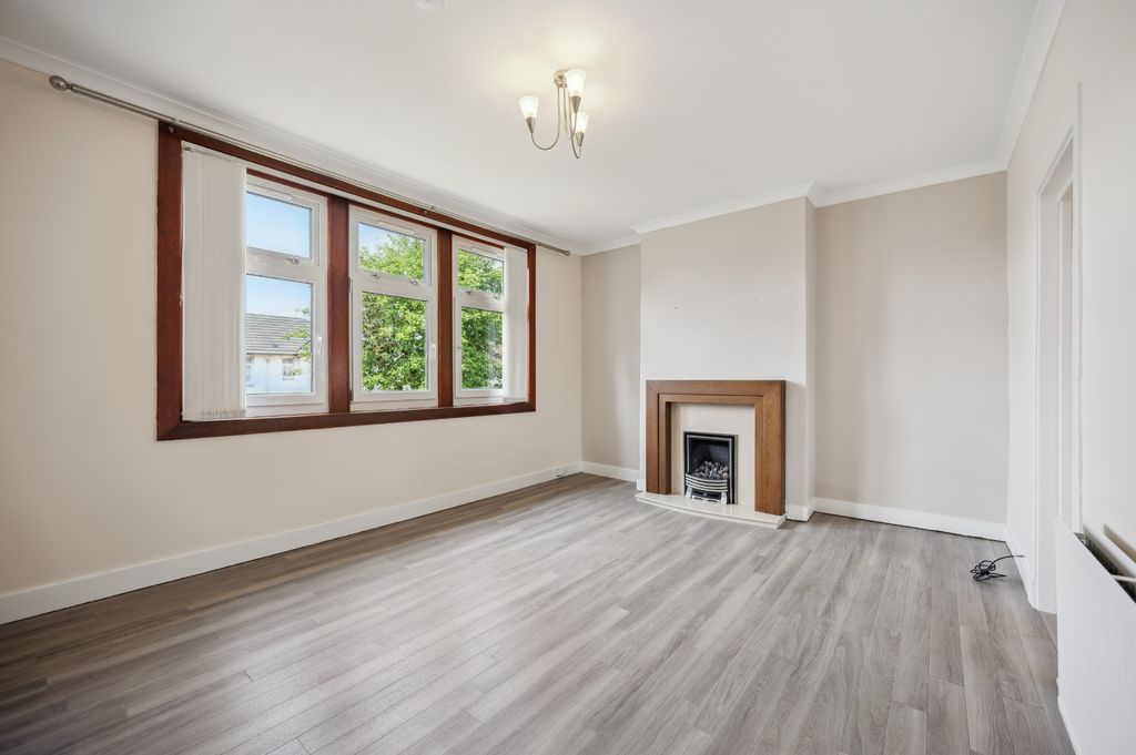 Additional image 2 of 2 bed flat to rentCedar Avenue, Mountblow, Clydebank G81