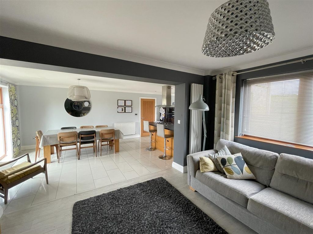Additional image 13 of 3 bed end terrace house to rentHeol Y Banc, Bancffosfelen, Llanelli SA15