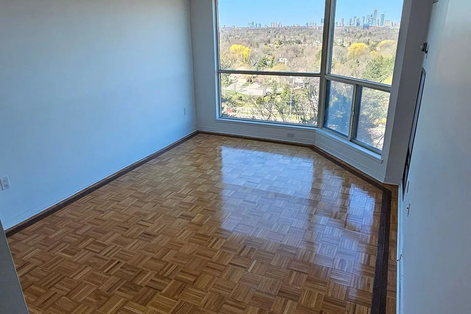 Additional image 13 of 2155 Burnhamthorpe Road 1103