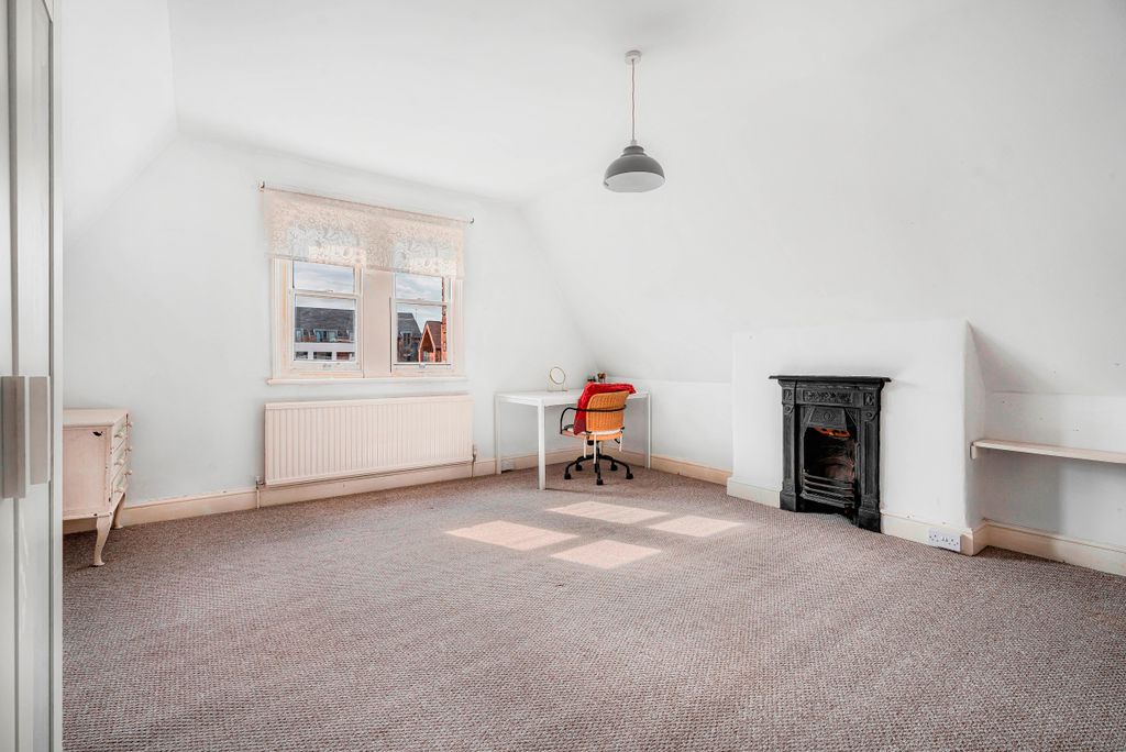Additional image 13 of 6 bed semi-detached house to rentConduit Road, Bedford MK40