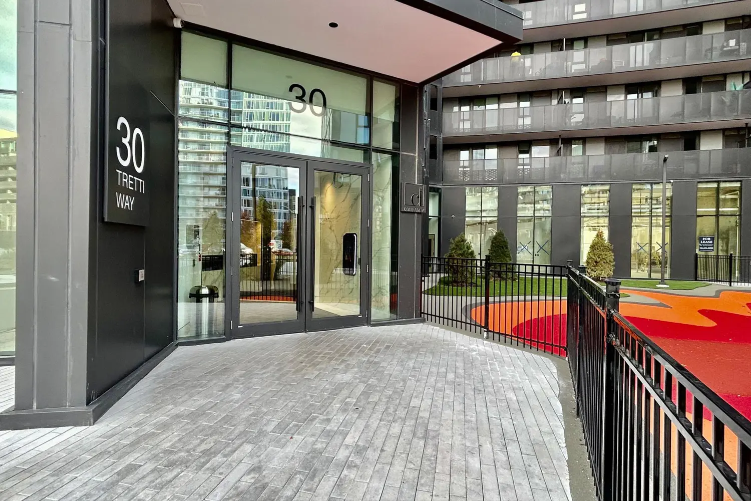 Additional image 3 of 30 Tretti Way 611