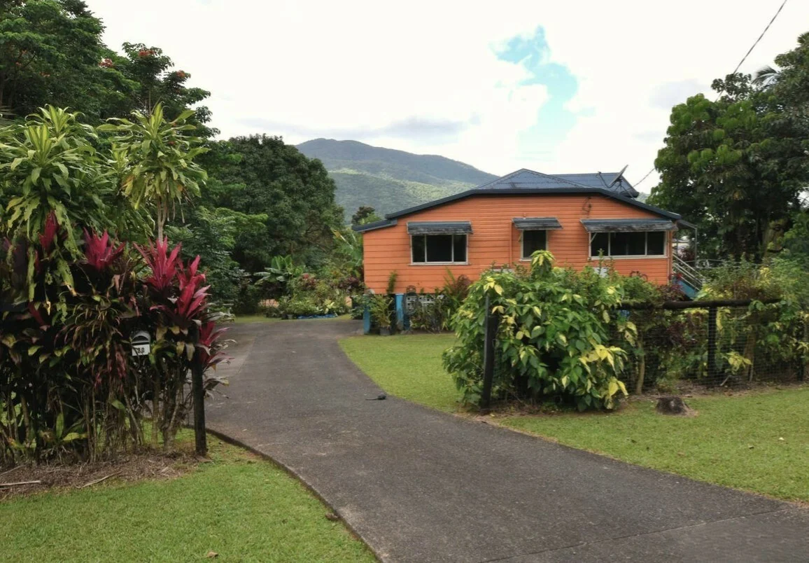 20 Black St, Tully QLD 4854