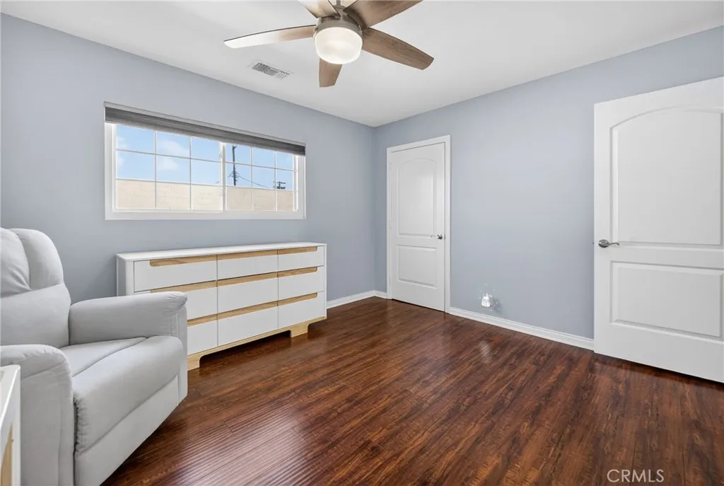 Additional image 53 of 7046 De Celis Place Unit 7, Lake Balboa, CA 91406