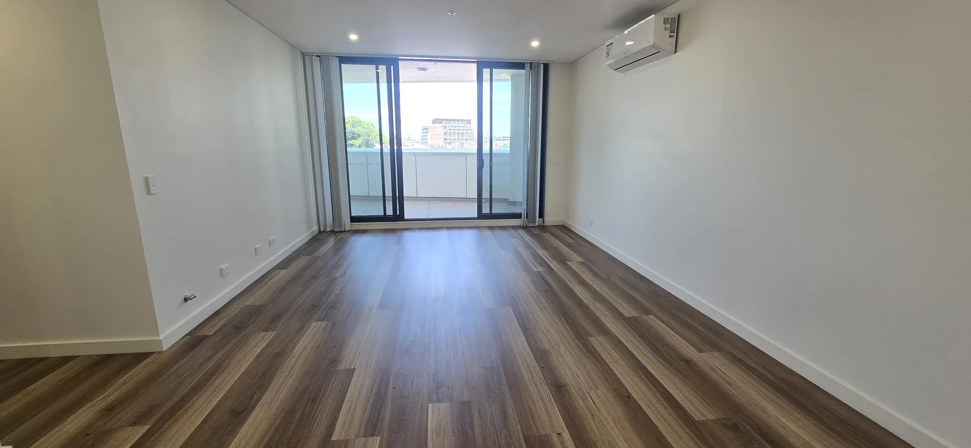 Additional image 3 of A1003/8 The Crescent, Fairfield NSW 2165