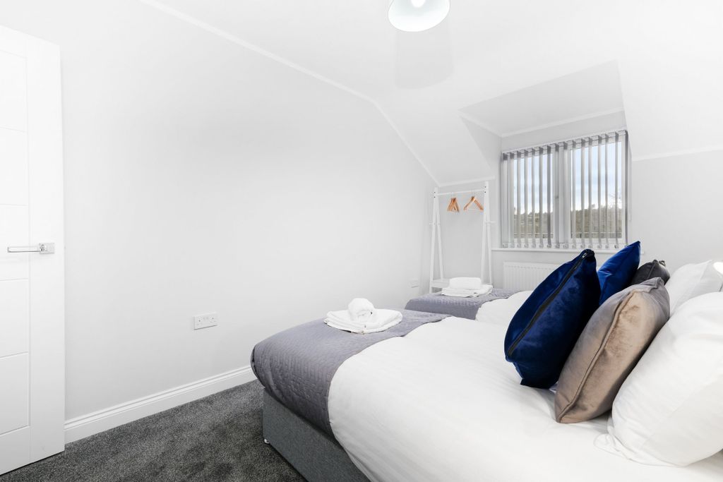 Additional image 14 of 2 bed flat to rentWest Wycombe Road, High Wycombe HP12