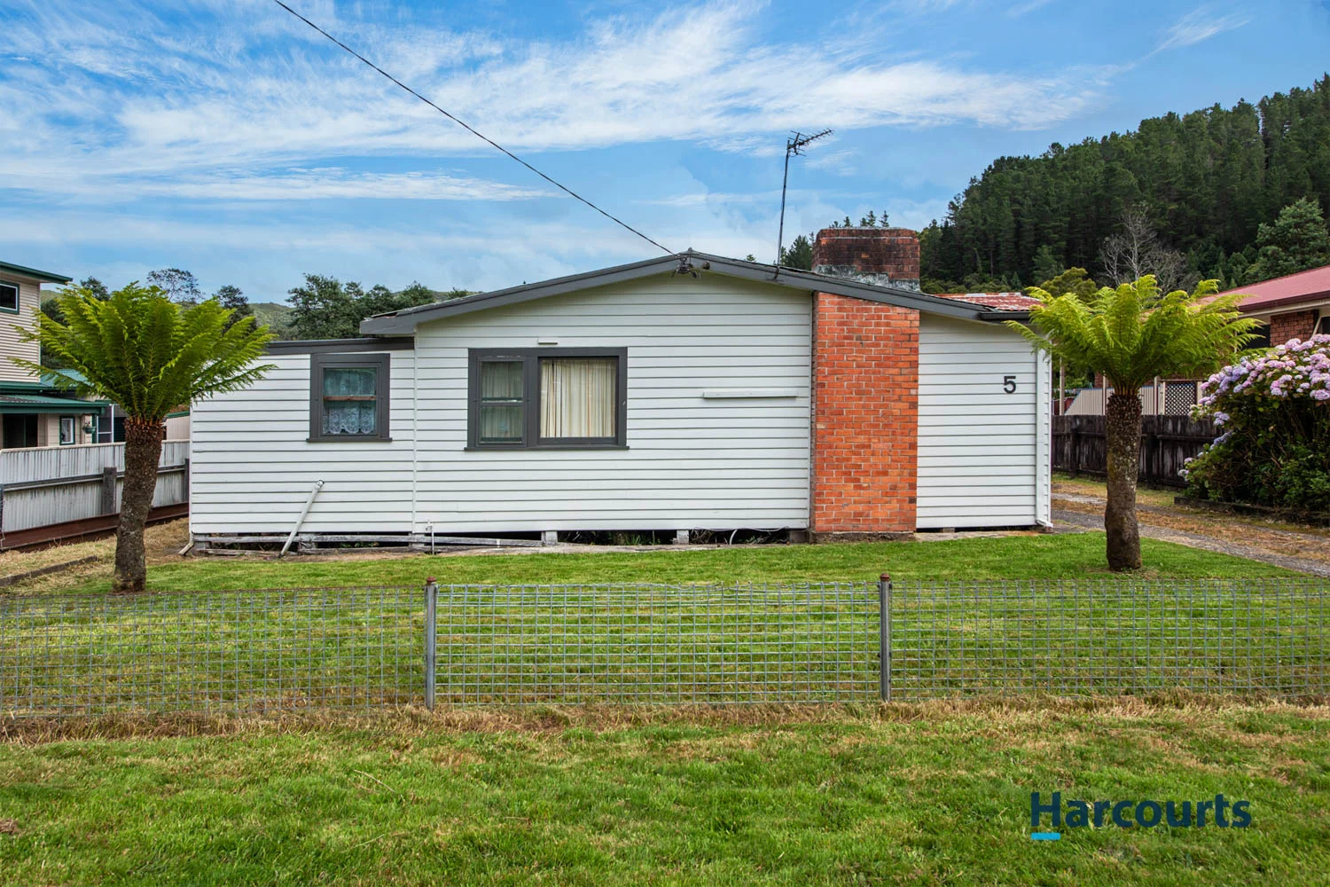Additional image 2 of 5 Elliott Street, Queenstown TAS 7467