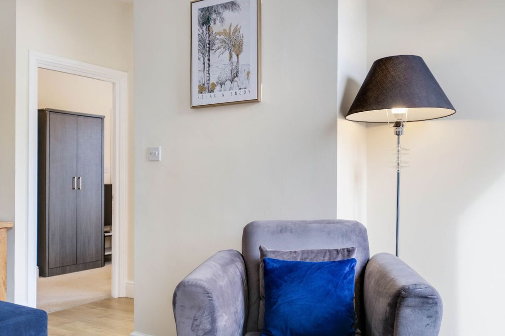 Additional image 25 of 2 bed flat to rentQueen Street, Maidenhead SL6