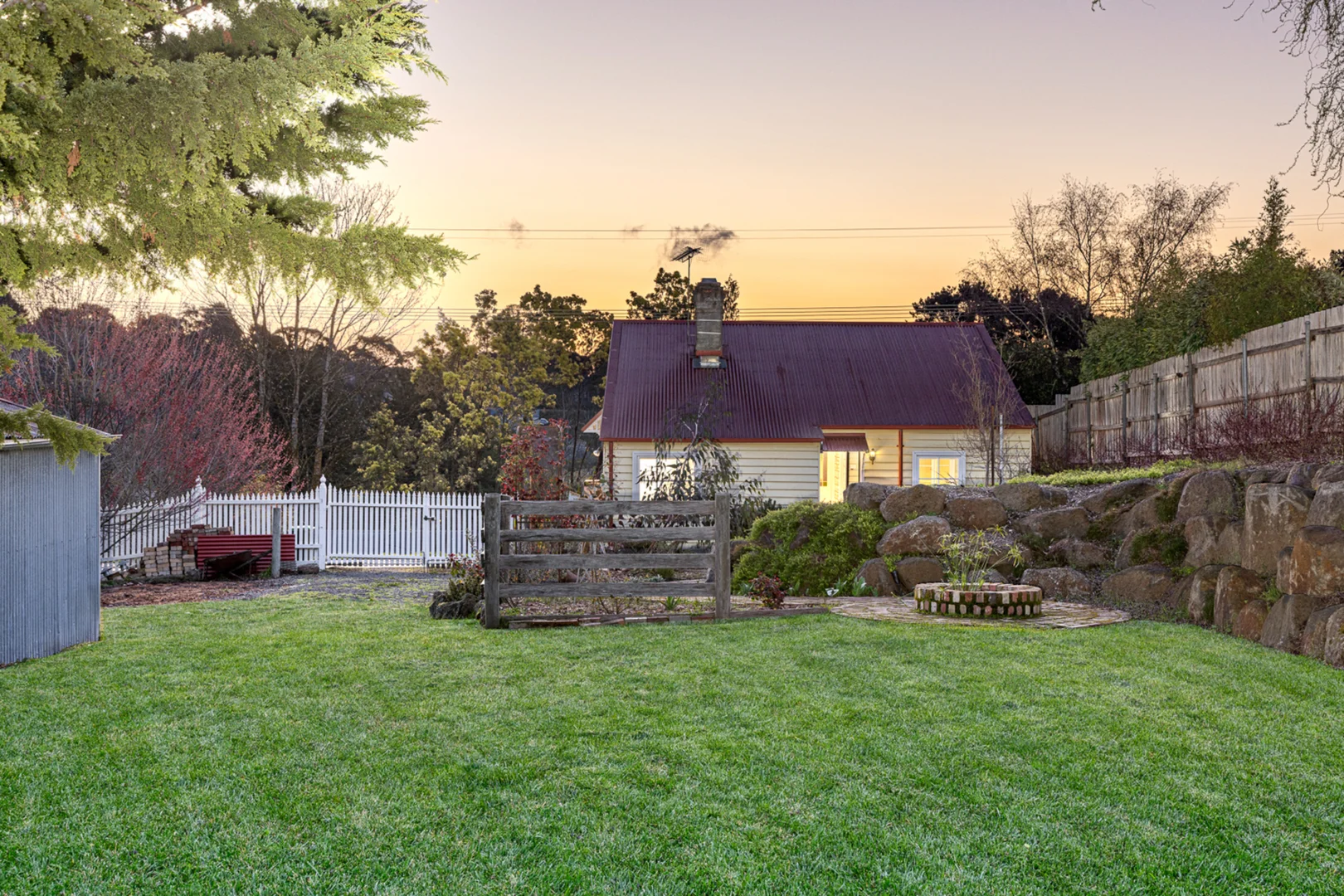 Additional image 19 of 26 & 28 Vincent Street North, Daylesford VIC 3460