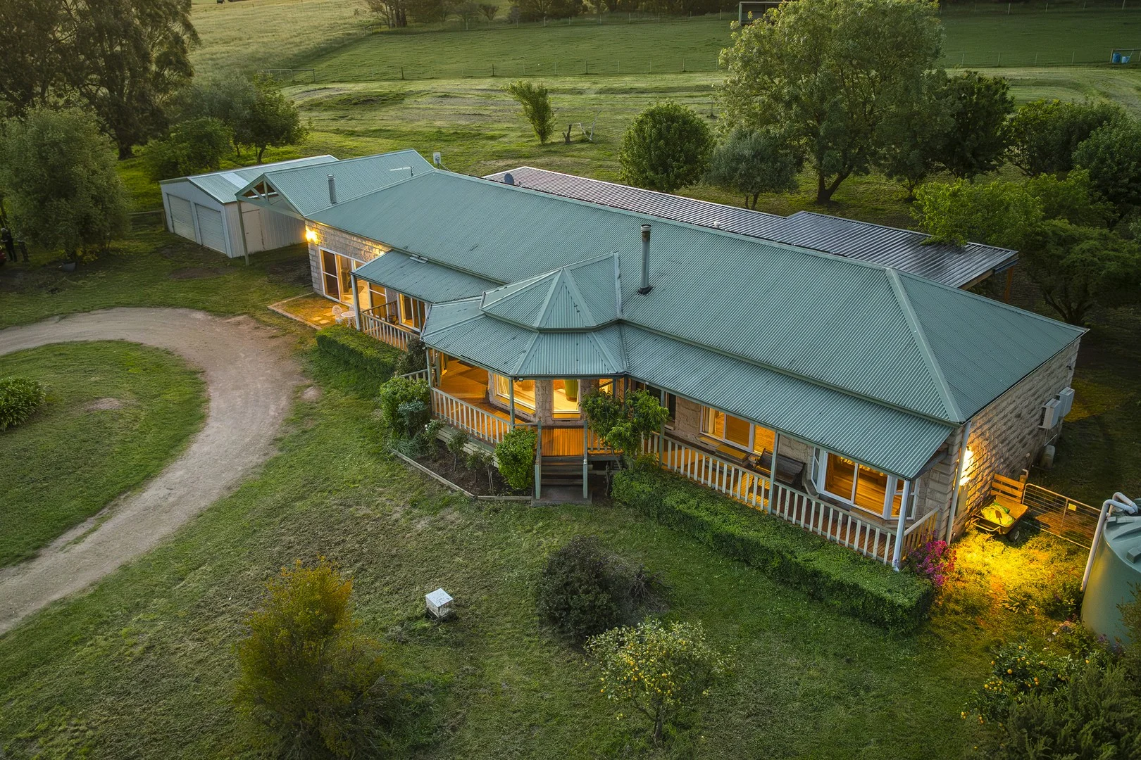 Additional image 2 of 147 Couzens Lane, Romsey VIC 3434